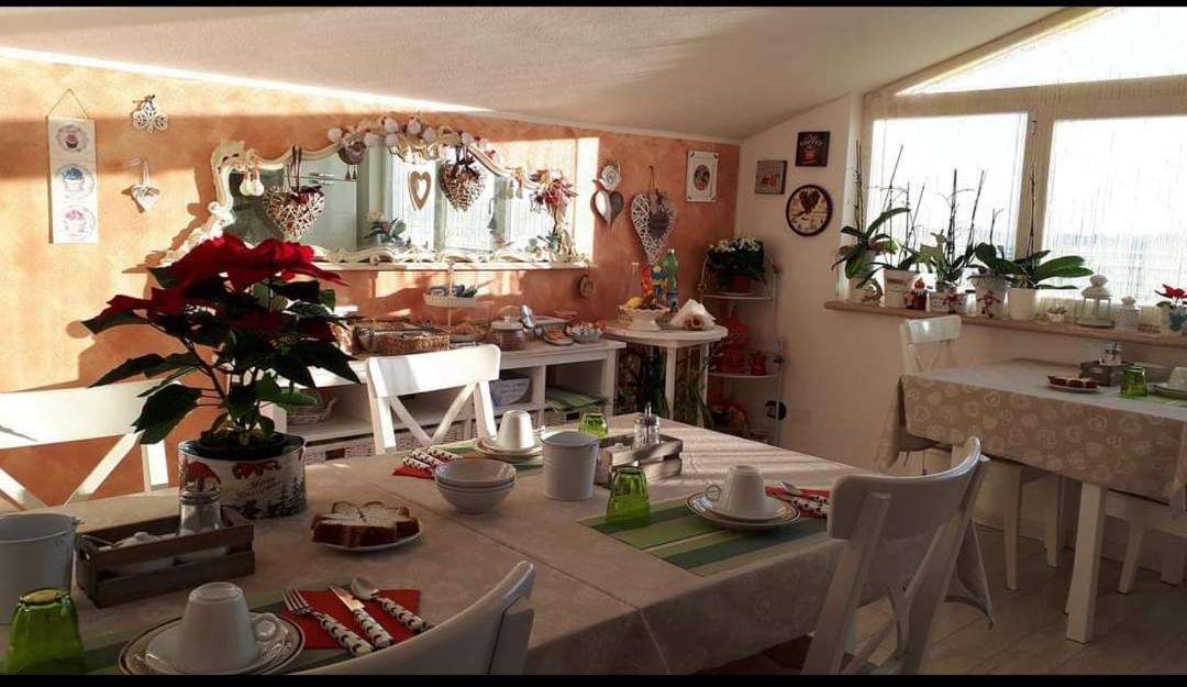 B&B A casa di Eleonora Villafranca di Verona Exterior foto