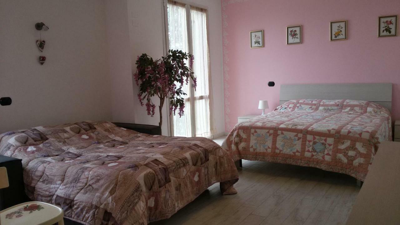 B&B A casa di Eleonora Villafranca di Verona Exterior foto